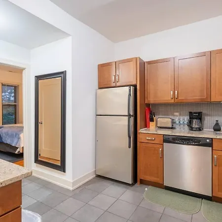 3Br Prime Hyde Park Location Near Uchicago And Dining Apartment Exterior photo