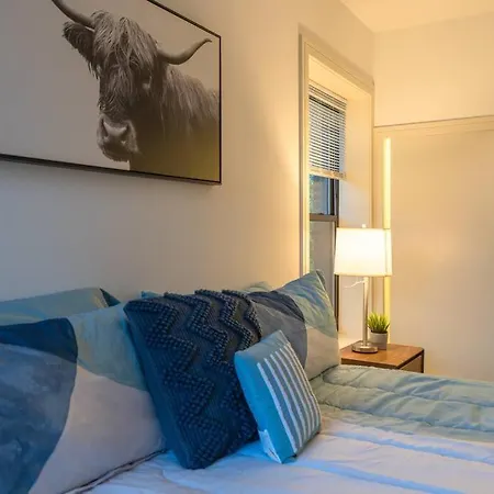 3Br Prime Hyde Park Location Near Uchicago And Dining Apartment Exterior photo